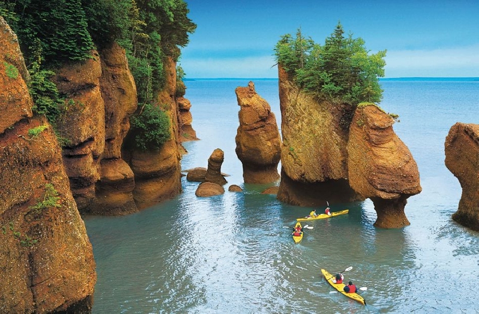http://www.cariboutravel.be/dpics/jours/2013-12-16-05-53-51_BaieFundy.jpg