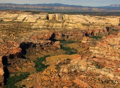 Bryce Canyon NP - Torrey / Capitol Reef NP, UT (200 km)