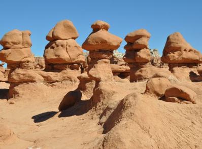 Capitol Reef NP - Goblin Valley - Moab, UT (235 km)