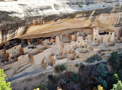 Durango - Mesa Verde Nat'l Park - Mexican Hat, UT (290 km)