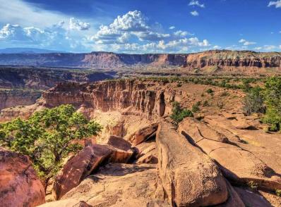 Green River - Capitol Reef - Salt Lake City, UT (600 km)