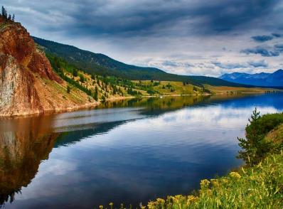 Crested Butte - Taylor Lake - Great Sand Dunes Nat'l Park, CO (280 km)