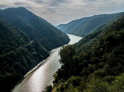 Cordoue - Sierra de Hornachuelos - Sierra Morena - Carmona (270 km)