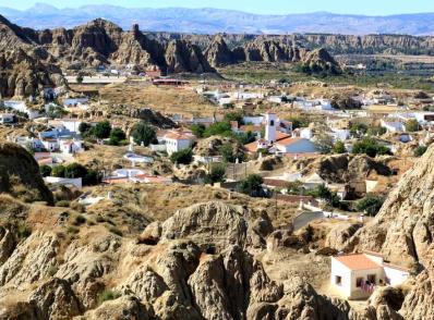 Frigiliana - Guadix (225 km)