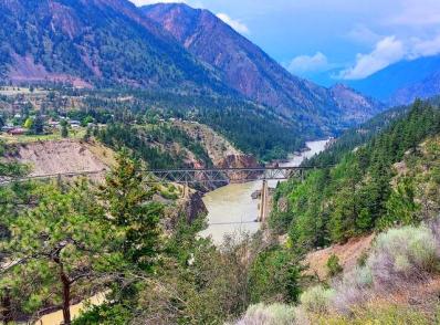 Whistler - Kamloops, BC (300 km)