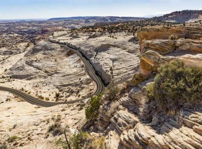 Bryce City - Grand Staircase-Escalante NM - Torrey, UT (180 km)