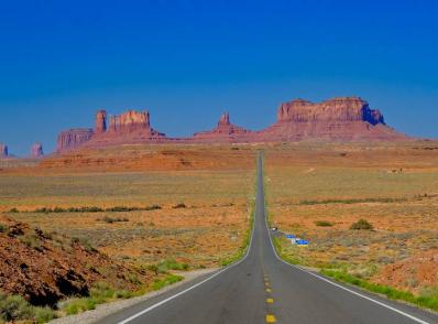 Mexican Hat - Monument Valley - Navajo NM - Page, AZ