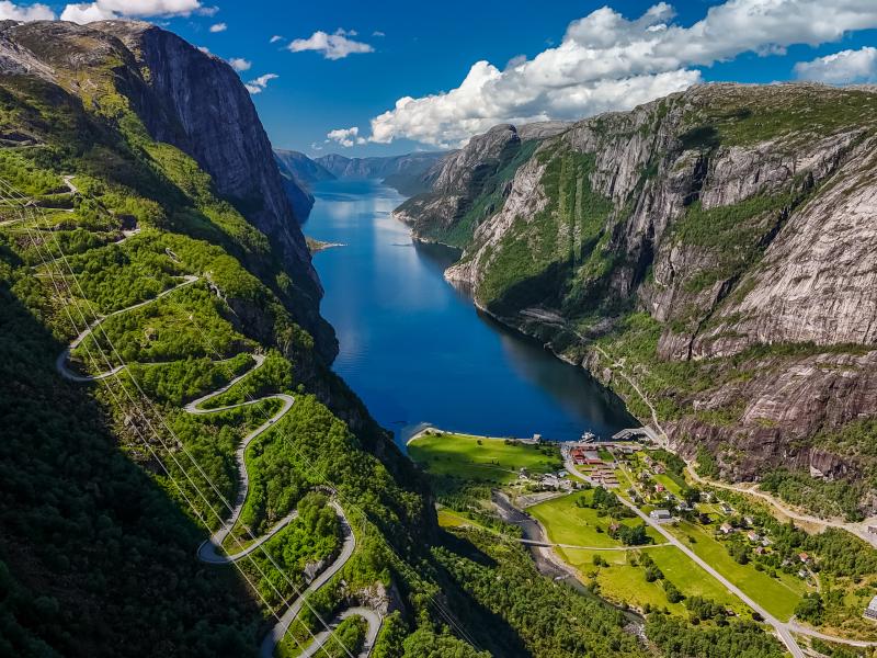 Fjords, Trolls & Vikings 