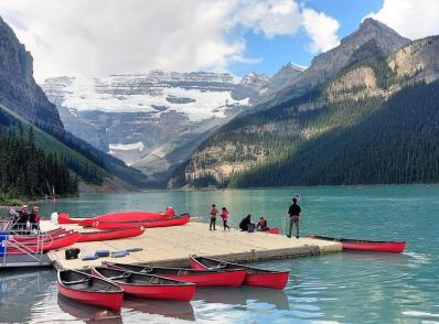 Hinton - Columbia Icefield - Lake Louise - Banff - Calgary (490 km)
