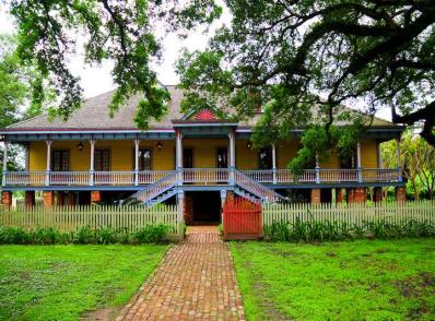 Oak Alley Plantation / Houmas House, LA