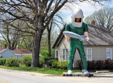 Chicago - Route 66 - Springfield, IL (295 km)