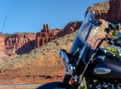 Torrey - Moki Dugway - Mexican Hat, UT (335 km)