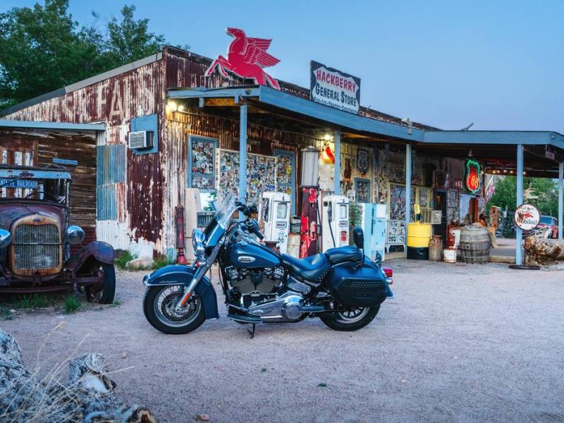 Riding the West : San Francisco