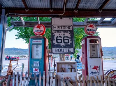 Kingman - Grand Canyon West - Hoover Dam - Las Vegas, NV (280 km)