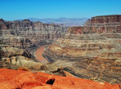 Kingman - Grand Canyon West - Hoover Dam - Las Vegas, NV (280 km)