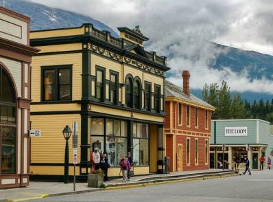 Skagway - Haines Junction, YT (335 km)