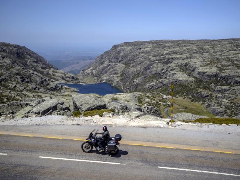 A moto entre Douro & Estrela