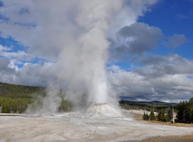 West Yellowstone - Yellowstone Nat'l Park sud - Jackson Hole, WY (190 km)
