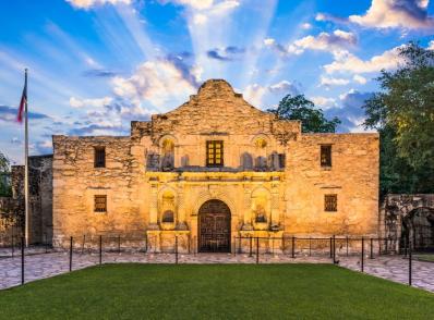 La Grande Traversée des USA de Dallas à Chicago (2027) - Jour 3 : San Antonio - Houston, TX (env. 345 km) (1)
